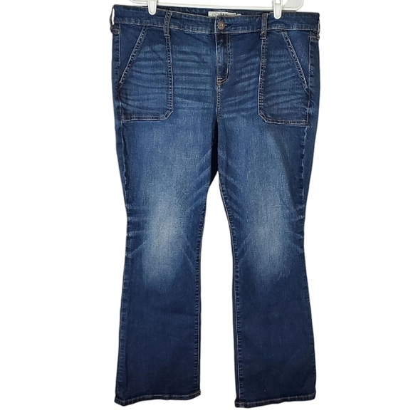 7278 * Torrid Slim Boot Jeans Medium Wash Denim Size 16S - Picture 1 of 13